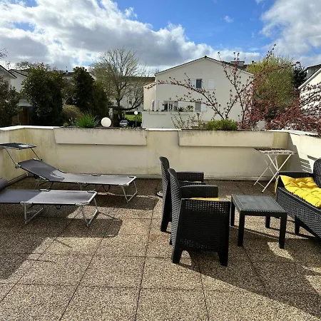 Le Loft - Proche Aeroport Apartment *